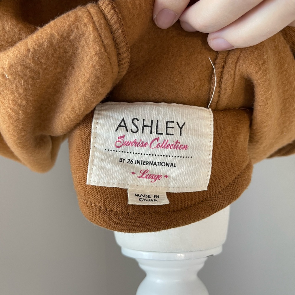 Brown Soft Coat - Picture 4 of 4